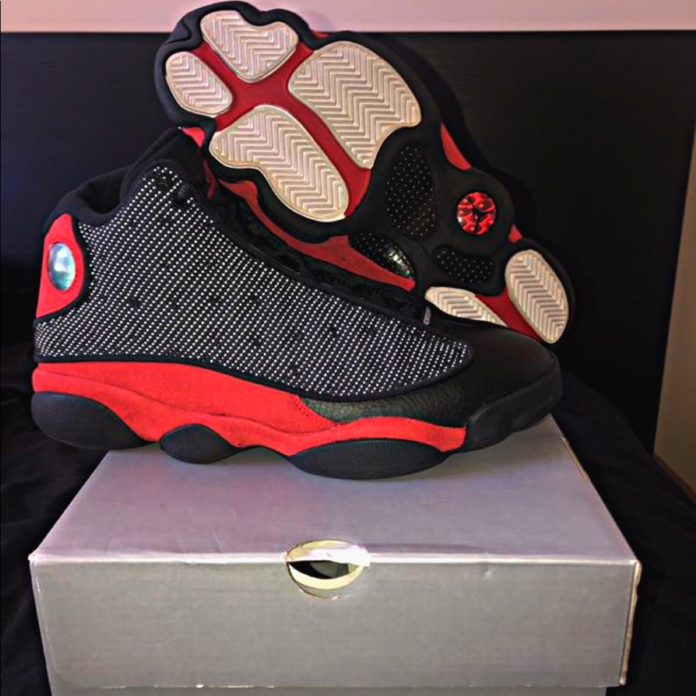 Air Jordan XII Black Red size 8.5 (2017)